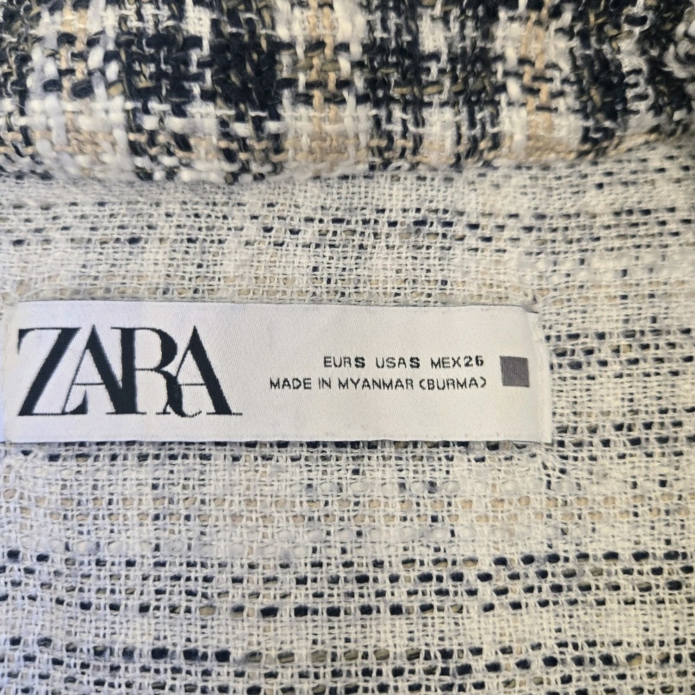 Zara Tweed Plaid Cropped Jacket Button Up Collared Navy Cream Frayed Hem Small‎ - Picture 14 of 16